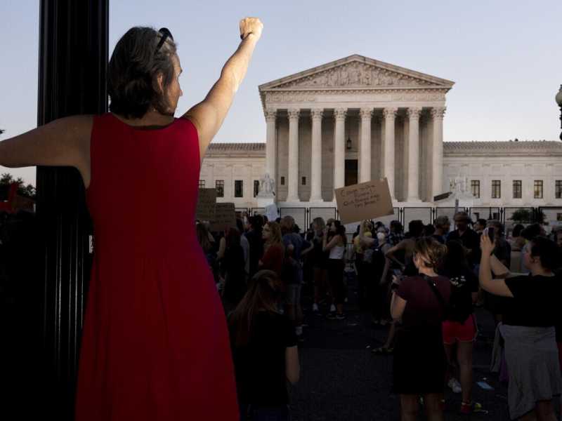 La sinistra americana e il guaio ideologico sull’aborto. Parla il critico culturale Bottum