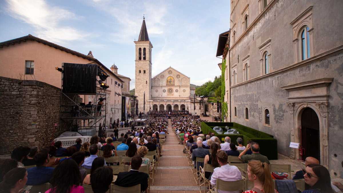 Immagine di Al Festival dei due mondi di Spoleto i ballerini dell’Ecole des Sables interpretano Bausch