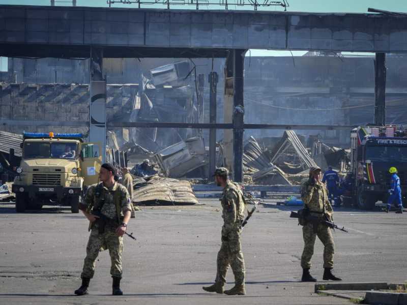 Il terrore è strategia di guerra e Mosca rivendica l’attacco ai civili a Kremenchuk