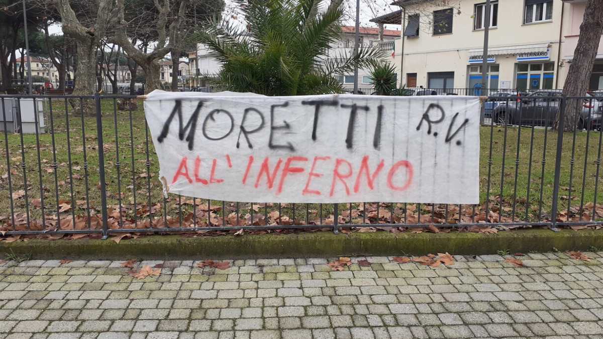 Immagine di Strage di Viareggio, Moretti condannato a cinque anni: non la si chiami giustizia