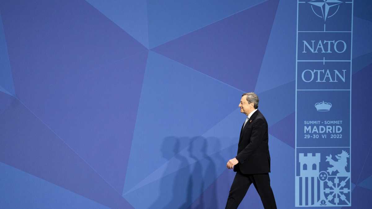 Immagine di Nasce un Draghi ultrapolitico