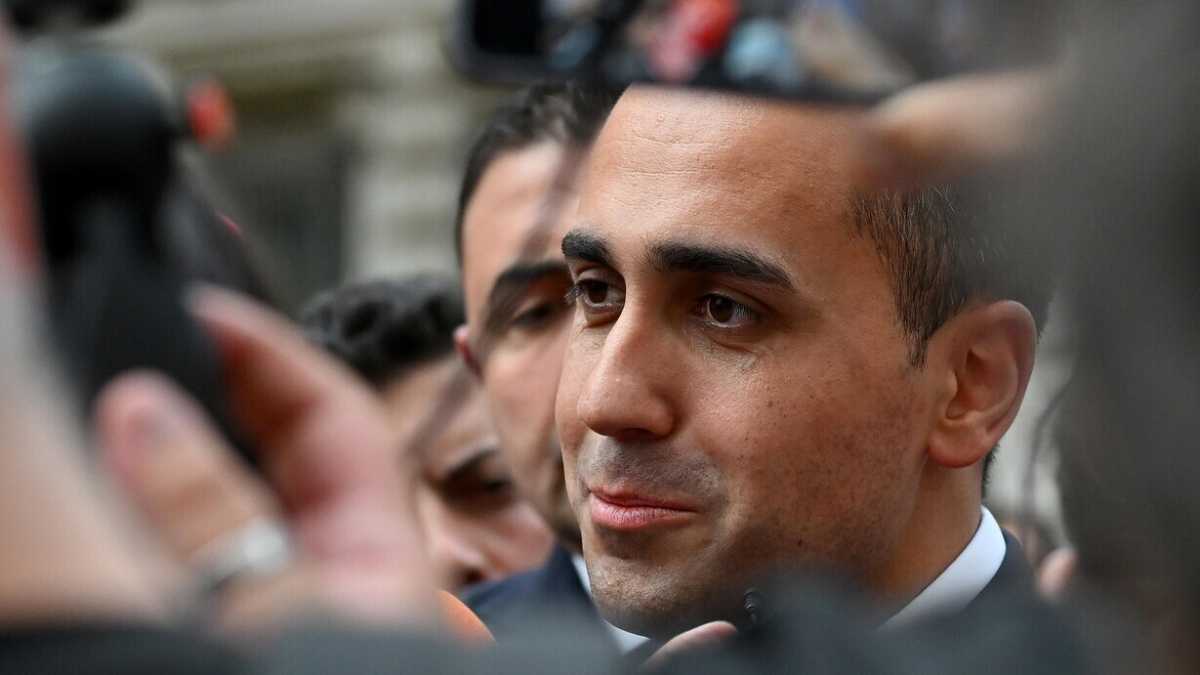Immagine di Lite M5s-Di Maio per il tesoro delle restituzioni. "Soldi mai usati, li rivogliamo"