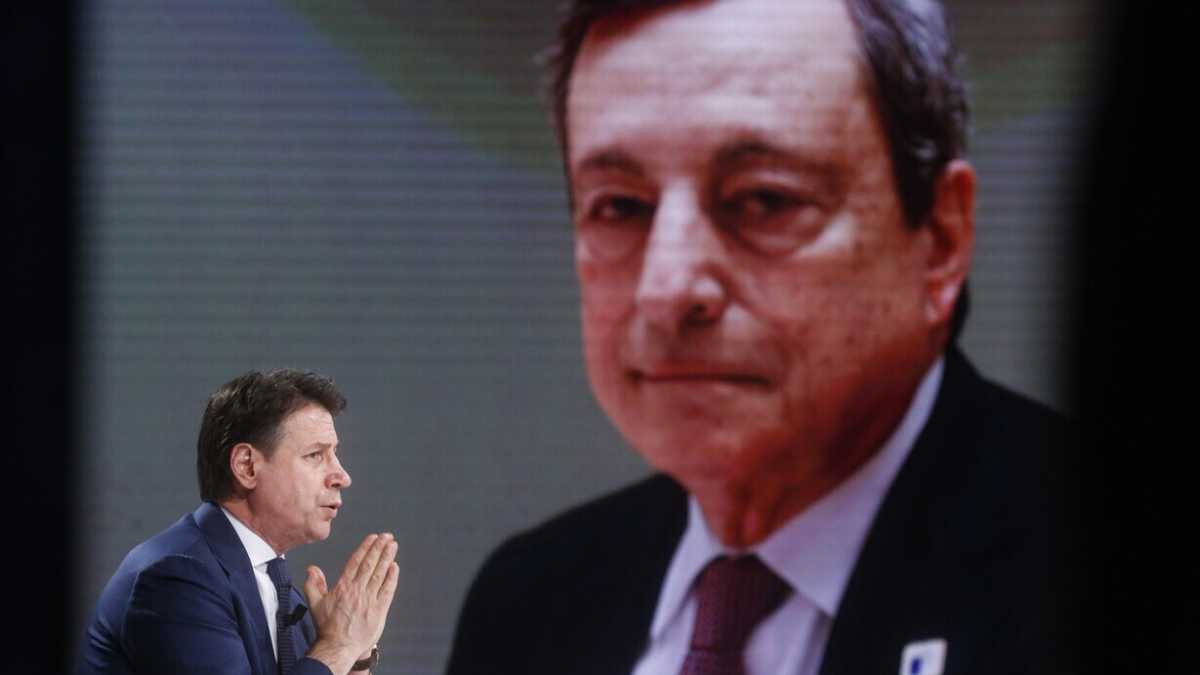 Immagine di Draghi e il Quirinale avvisano Conte e Salvini: "Niente scherzi o salta il governo"