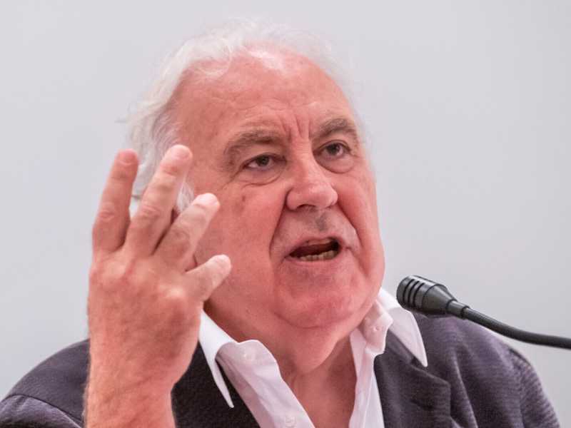 Michele Santoro: “La sinistra va rifondata, e posso dare una mano. Conte chiuda con Draghi e Grillo”