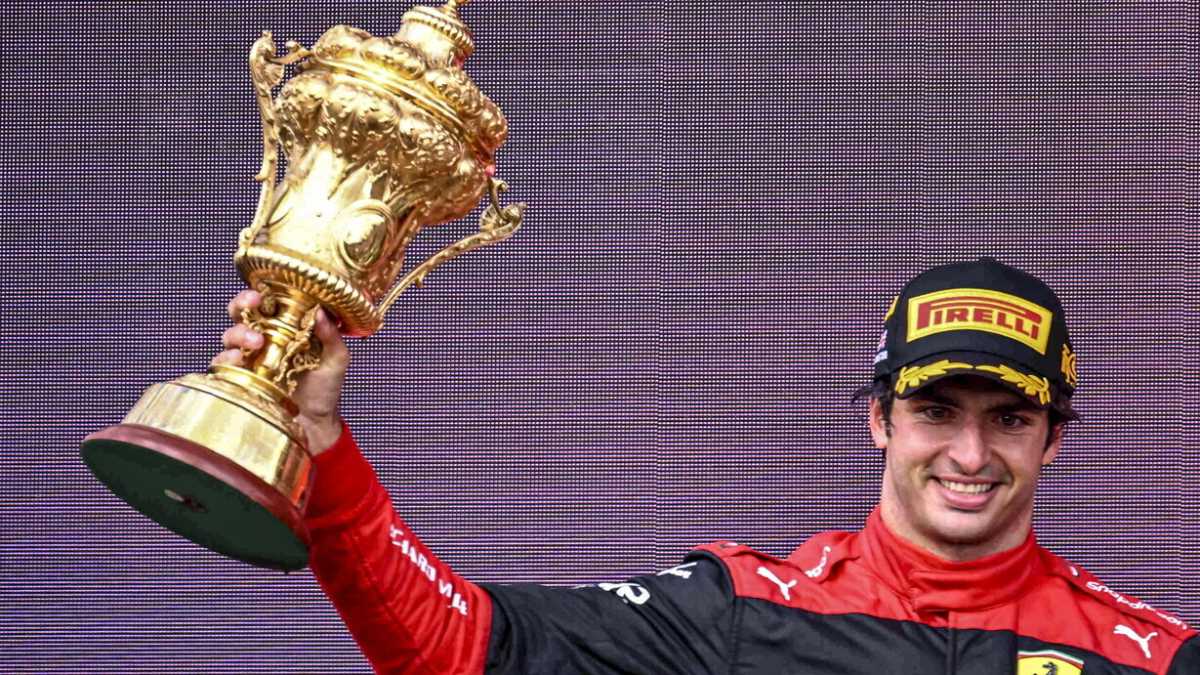 Immagine di La Ferrari vince a Silverstone. Primo Sainz, la safety car manda Leclerc giù dal podio