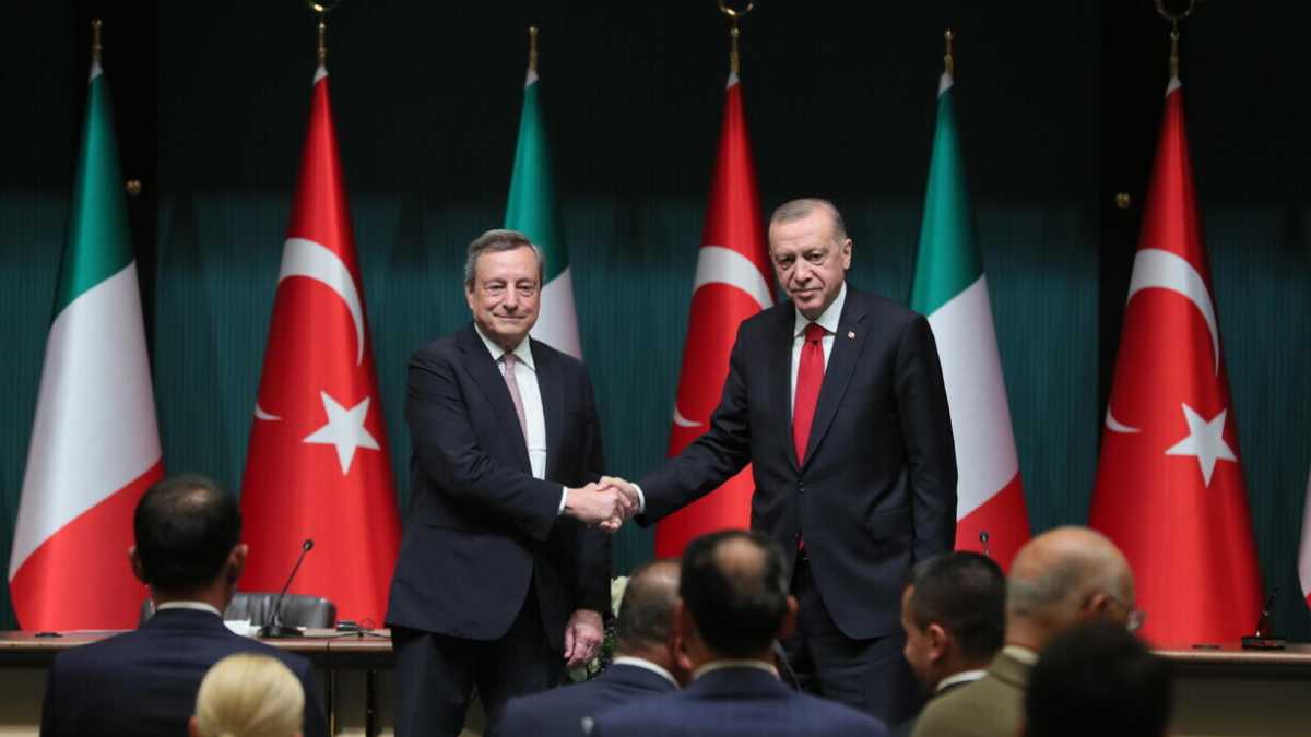 Immagine di I nove accordi sul tavolo di Erdogan e Draghi. Ma per i corridoi del grano ucraino si deve ancora attendere