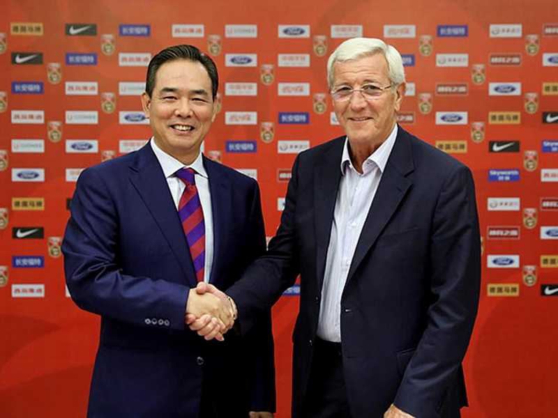 Marcello Lippi, alla presentazione da ct della nazionale di calcio cinese. Ottobre 2016 (Ansa)&nbsp;<br />