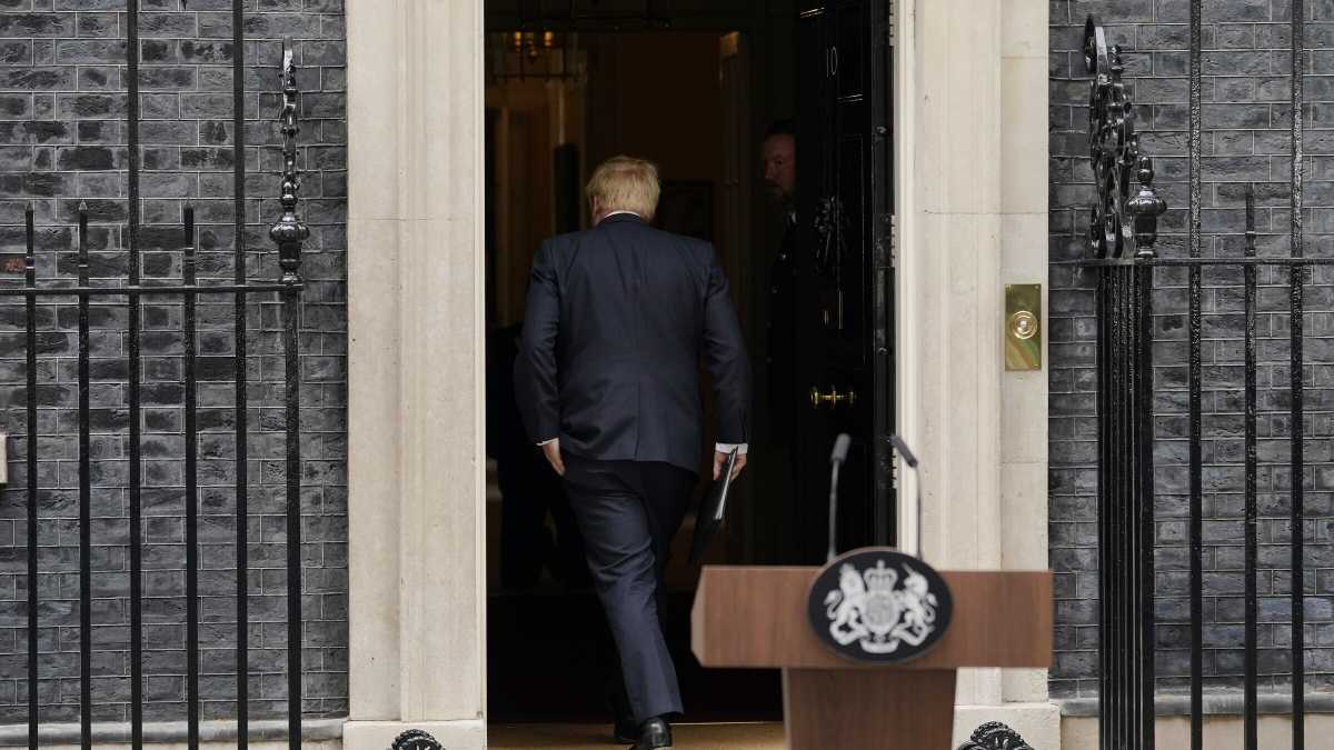 Immagine di Il falò di Boris Johnson