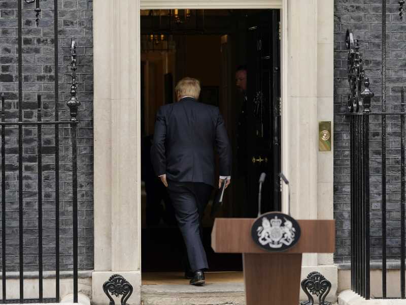 Il falò di Boris Johnson