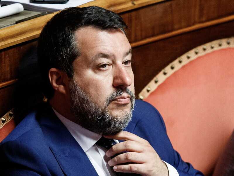 La maionese della Lega impazzisce. Salvini prova a tenere insieme i pezzi