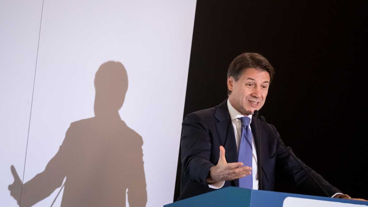 Immagine di La via di Conte alla stabilità è l'instabilità: un ossimoro