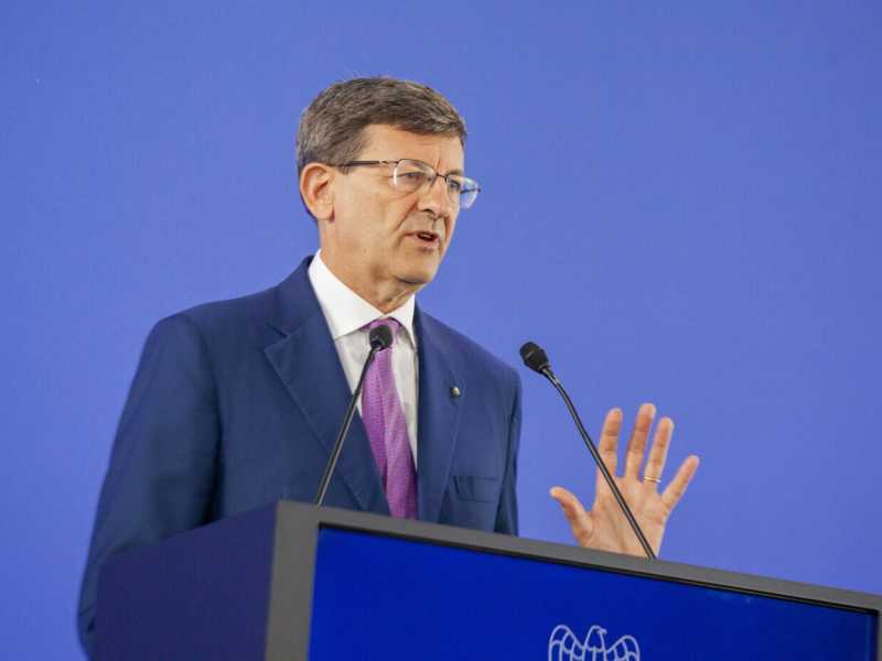 A che punto è la rivoluzione digitale. Parla il ministro Vittorio Colao