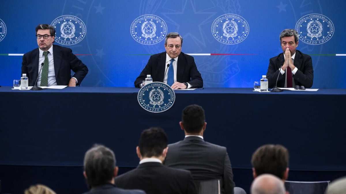 Immagine di Il governo incontra i sindacati e stempera (per ora) le tensioni