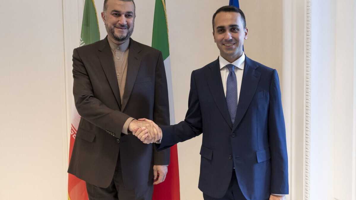 Immagine di Occhio a fidarsi degli ayatollah