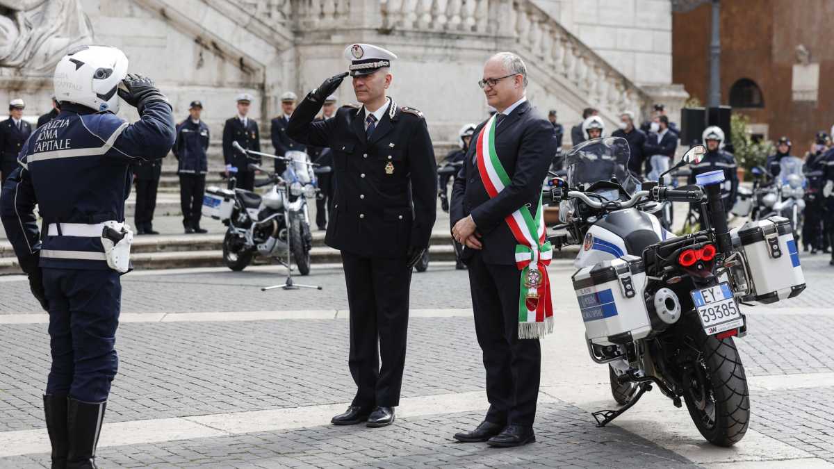 Immagine di A Roma Gualtieri vuole sostituire il capo dei vigili