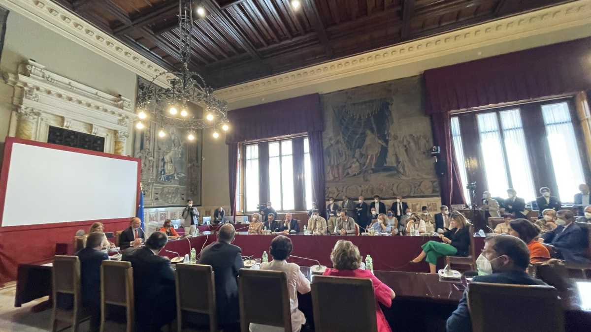 Immagine di Letta, Draghi e Conte. Si può arrivare al voto senza volerlo? Parla Zanda