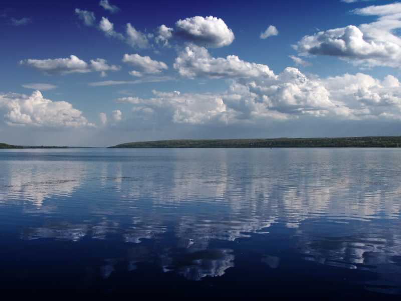 Il fiume Dnieper (via Wikimedia)