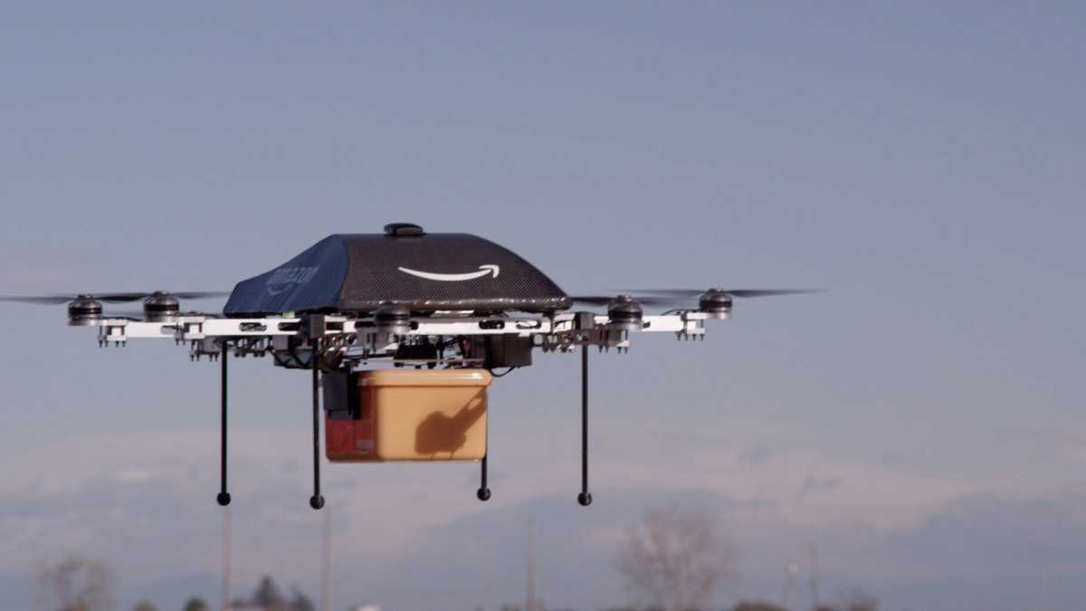 Immagine di I droni delle consegne Amazon fanno saltare i nervi ai californiani