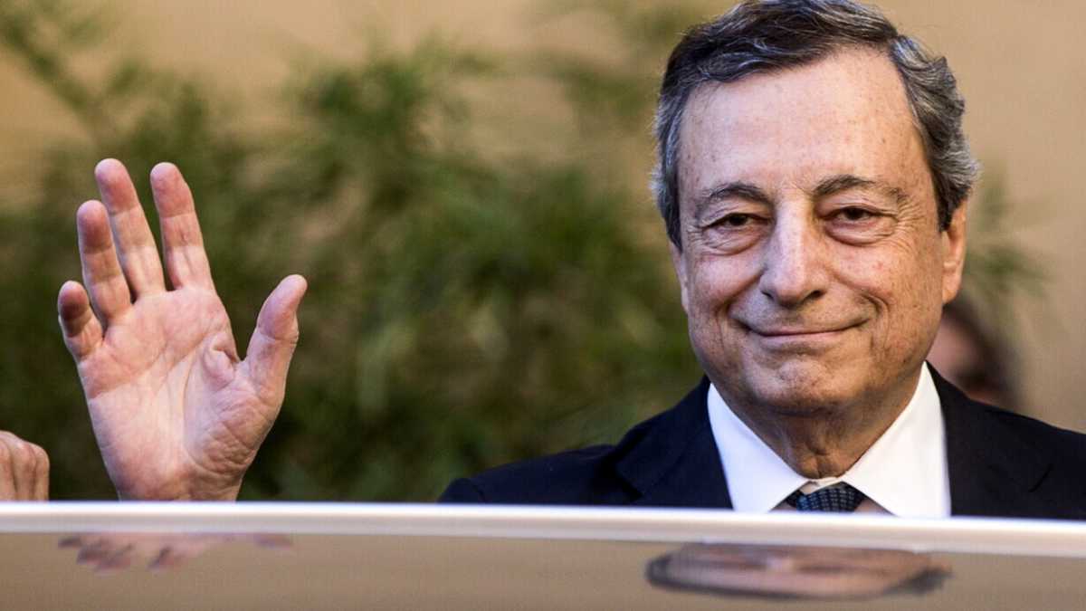 Immagine di Il momento dei sordomuti per Draghi