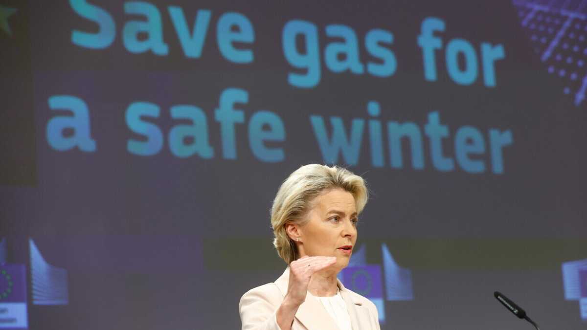 Immagine di Il piano dell'Ue sul gas: poteri straordinari e taglio del 15 per cento. "Mosca ci ricatta"