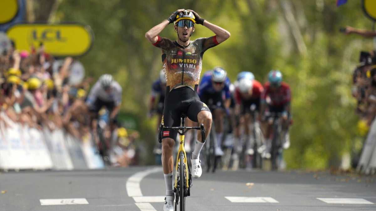 Immagine di Il Tour de France è un riflesso su uno specchio deformante