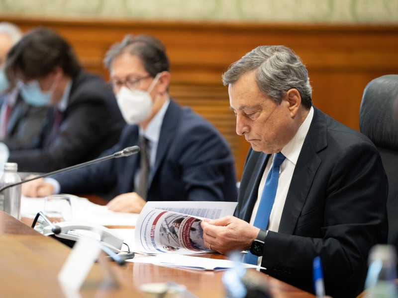 Senza Draghi si aprono tre scenari per il Pnrr. Con ricadute per tutta l’Ue