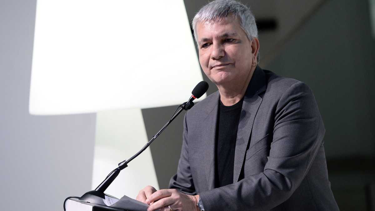 Immagine di Parla Vendola: "Il Pd con Calenda? Un suicidio assistito"