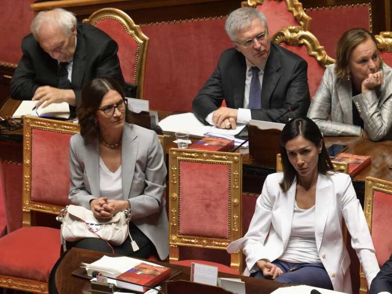 Almeno 10 parlamentari pronti a seguire Carfagna e Gelmini