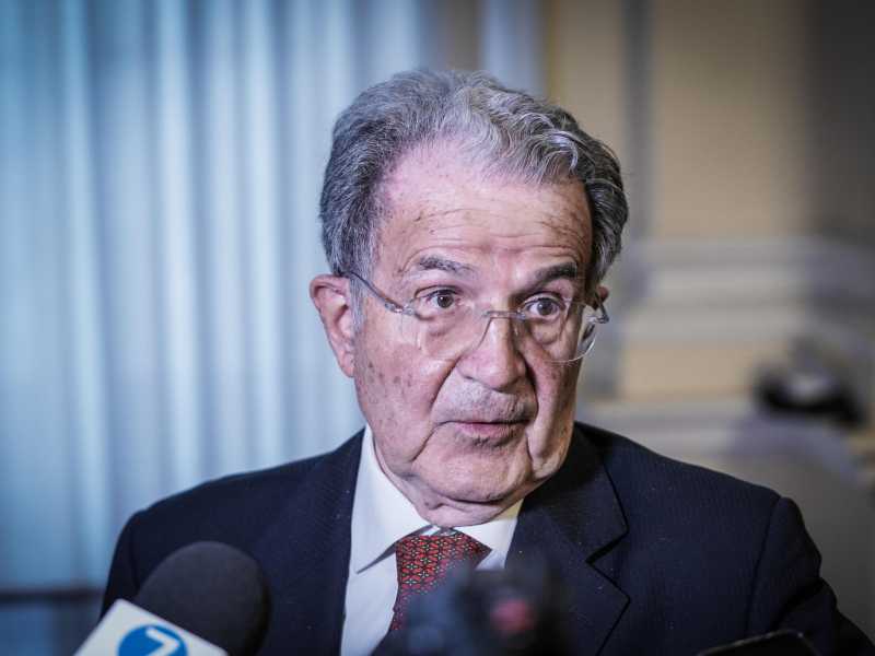 Prodi: "Conte si è suicidato: sembrava Bertinotti con me. Con Draghi cade un argine"
