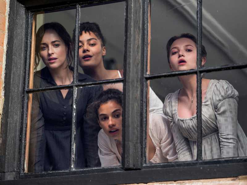Una scena di "Persuasione" di Carrie Cracknell, (2022), disponibile su Netflix