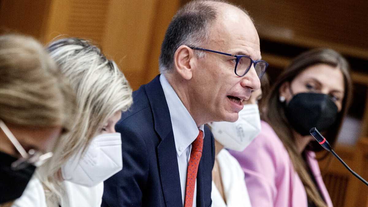 Immagine di Campagna elettorale, il Pd osservato speciale ha fretta di allearsi