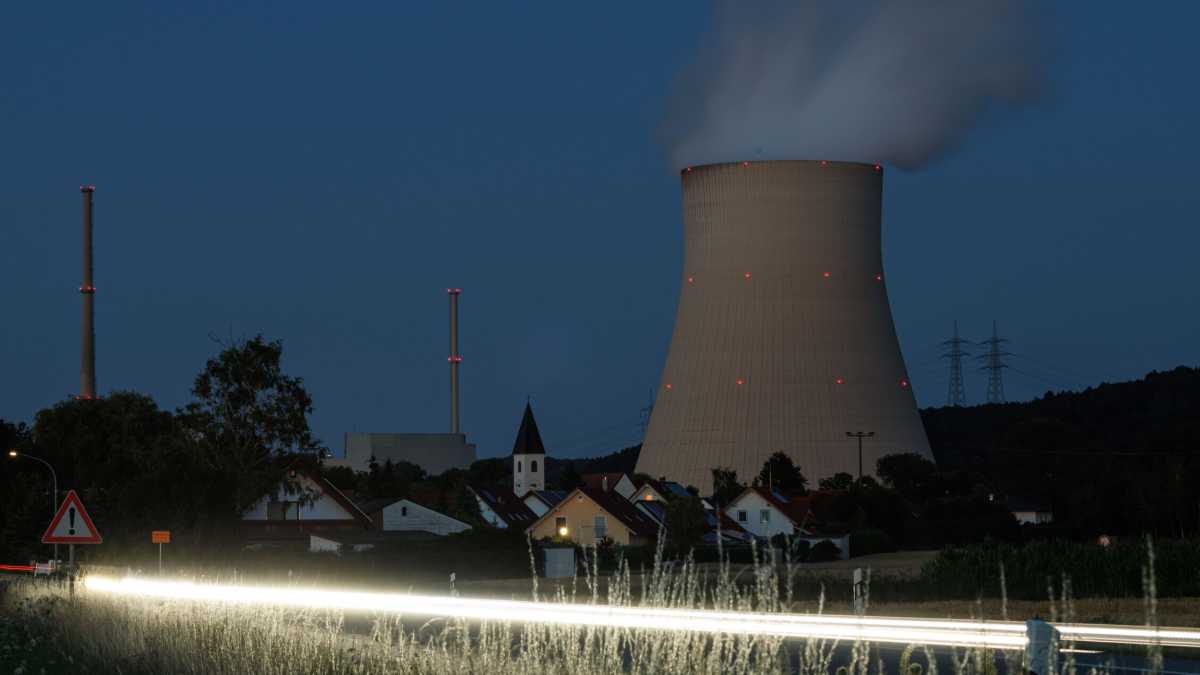 Immagine di Cosa non torna nel discorso sul nucleare di Calenda e Bonino