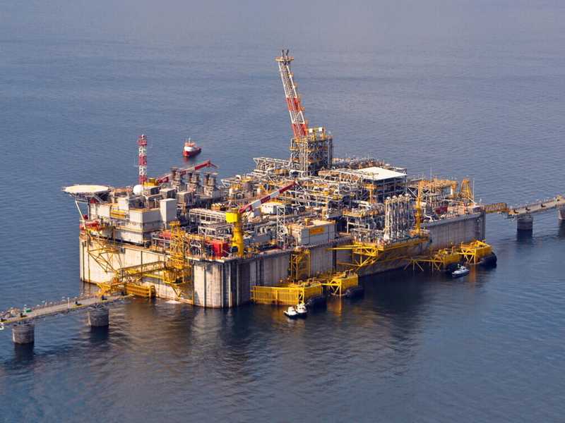 Un terminale di rigassificazione nel mar Adriatico (Ansa)&nbsp;<br />