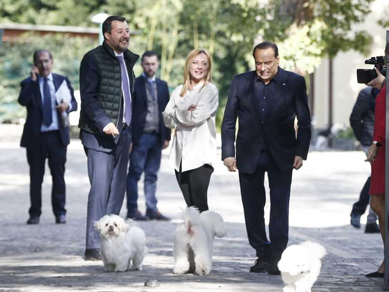 La strategia della pensione di Meloni, Salvini e Berlusconi soffoca il futuro del paese