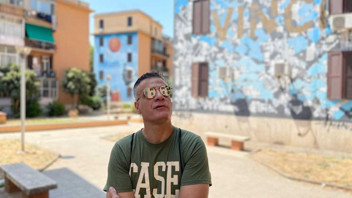 Immagine di Città che vai “Scuola di botte” che trovi. L’Italia vista da un pugile. Intervista a Simone Cicalone