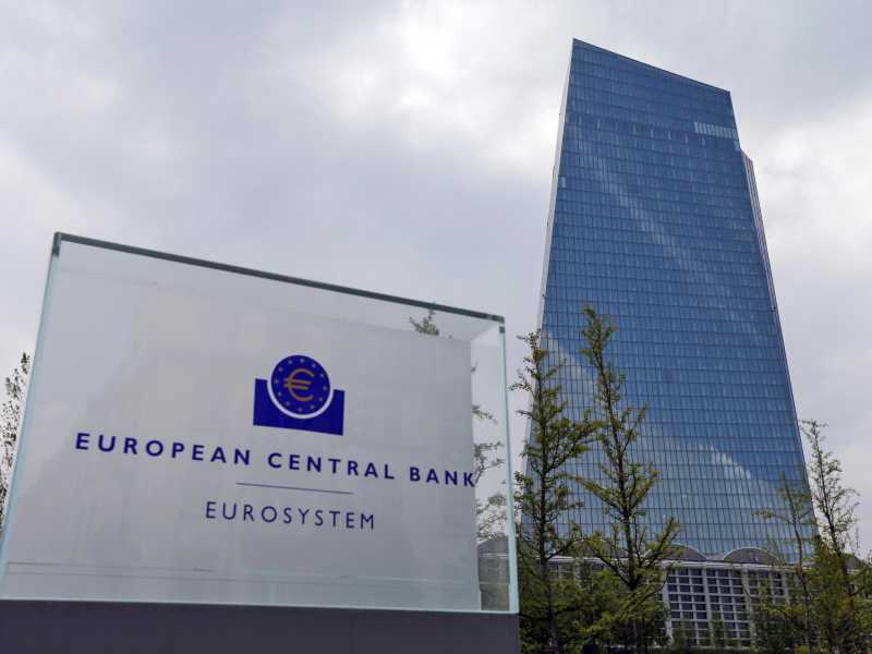La sede della Bce a Francoforte (Ansa)