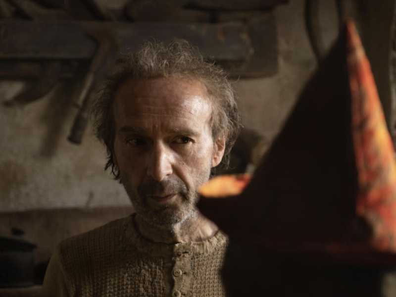  Roberto Benigni nei panni di Geppetto in "Pinocchio" di Matteo Garrone