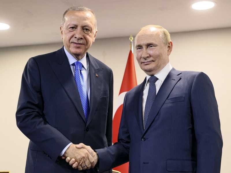 Erdogan e Putin si incontrano di nuovo e la domanda è: cosa si offriranno?