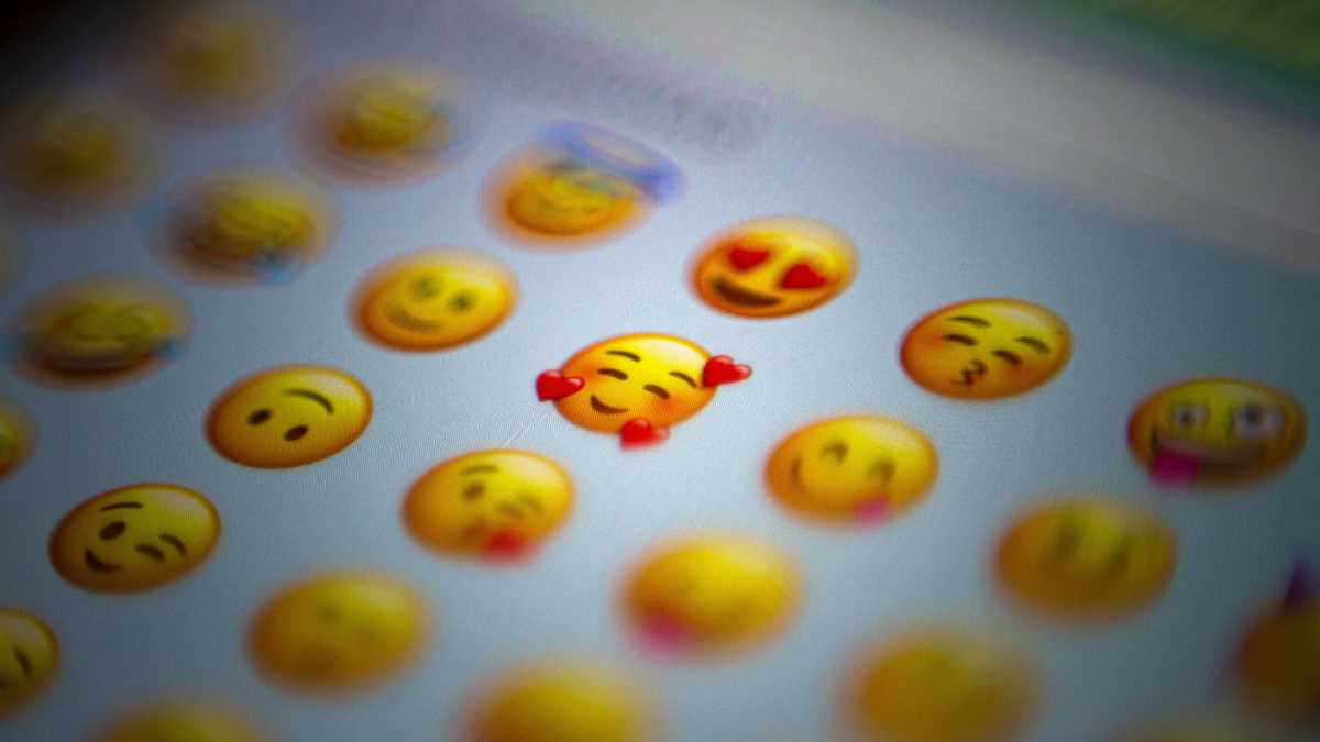 Immagine di Non è un’emoji per boomer. No alle liste della spesa senza parole