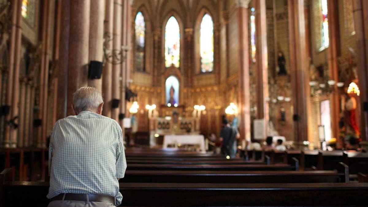 Immagine di Il tradimento dei chierici