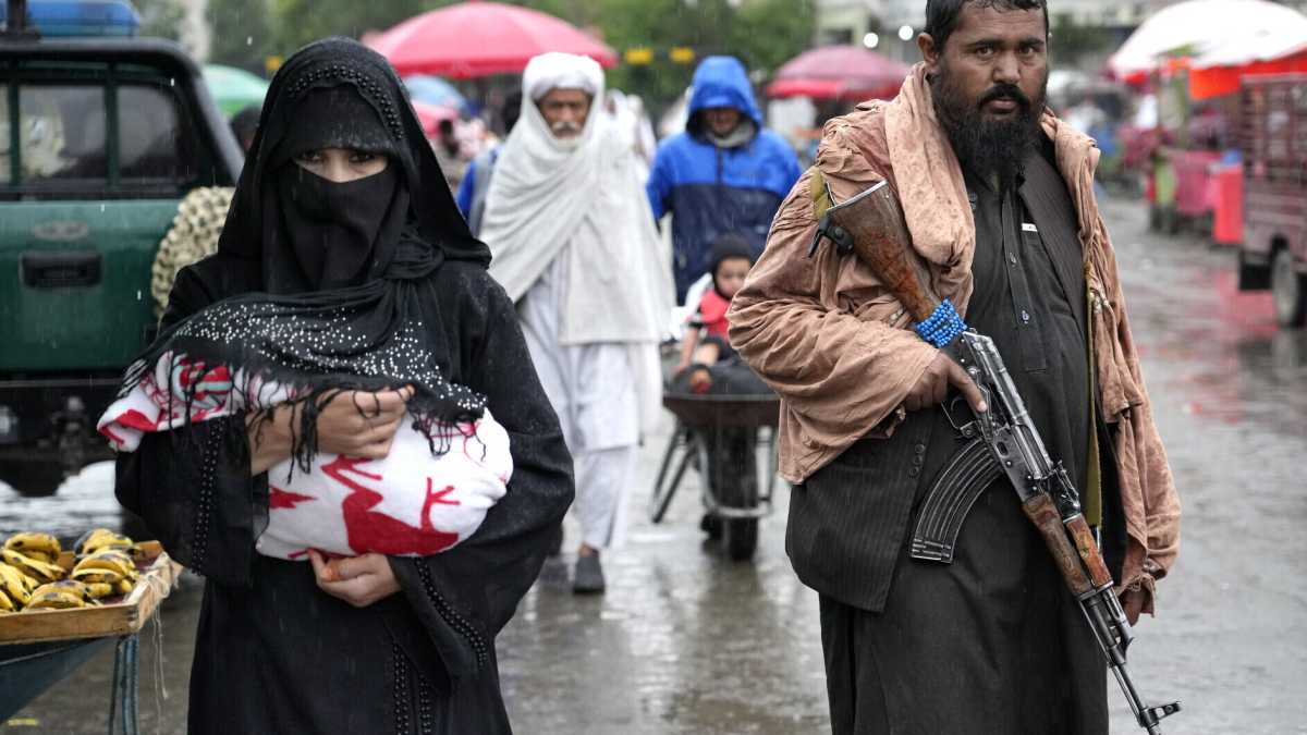 Immagine di I fantasmi di Kabul. Perché il disastro afghano parla all’Italia