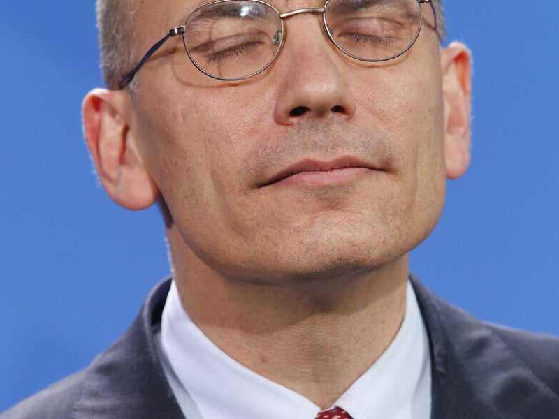 &nbsp;Enrico Letta durante una conferenza stampa (Getty Images)