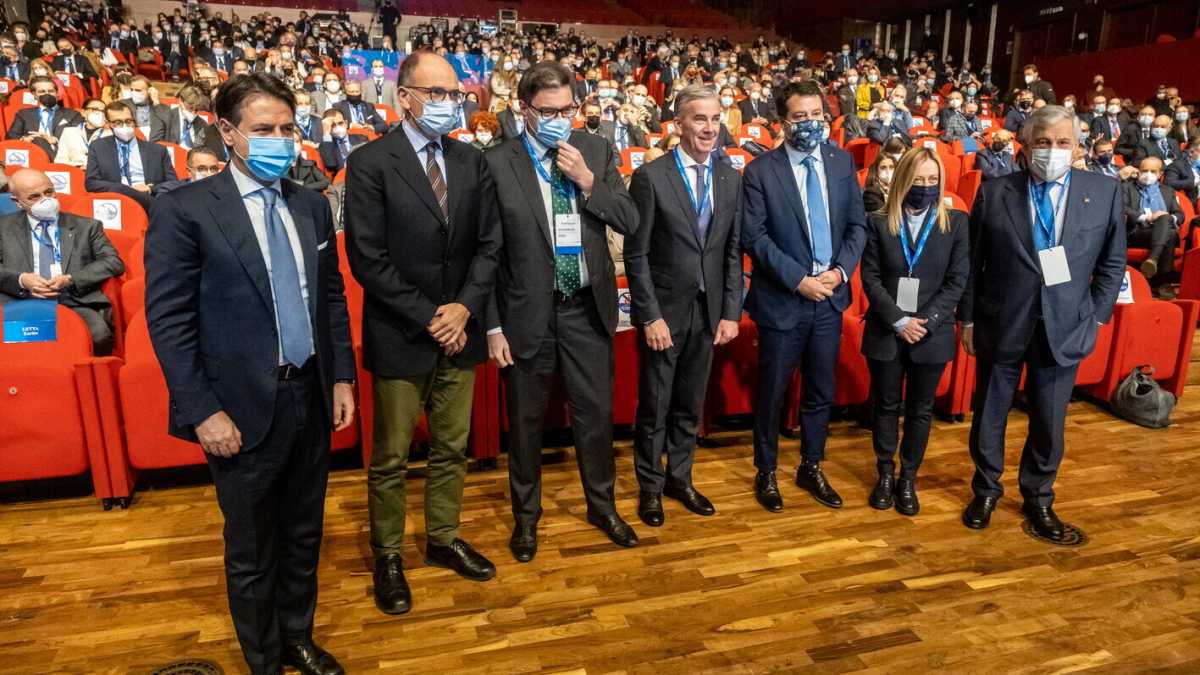 Immagine di La gara a chi è meno populista dell'altro in campagna elettorale