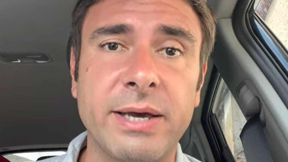 Immagine di Da Dibba alle “mogli” ai narcisismi. L’avanspettacolo fa male agli elettori