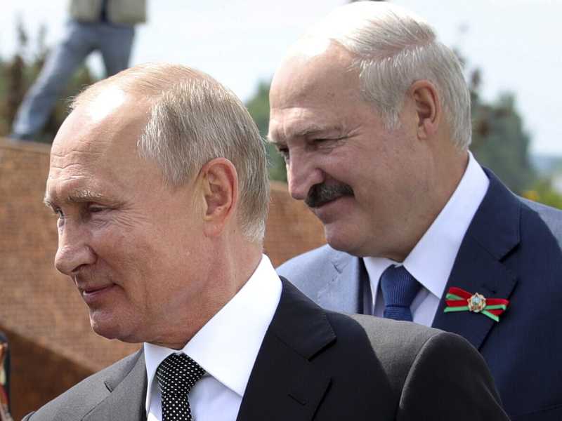 Vladimir Putin e Aljaksandr Lukashenka (LaPresse)<br />&nbsp;<br />