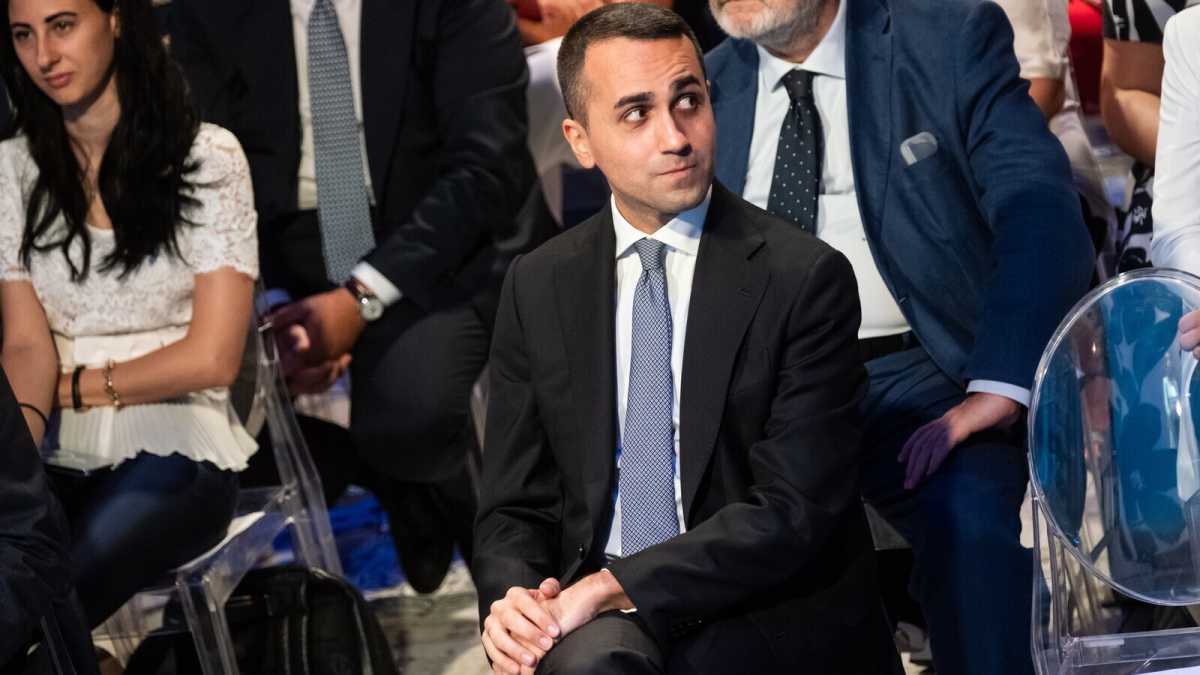 Immagine di Di Maio: "Calenda è un bullo. Nel centrosinistra spero siano caduti tutti i veti"