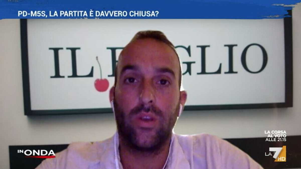 Immagine di Cerasa: "Calenda e Renzi davanti a due strade, il terzo posto o il terzo pollo"