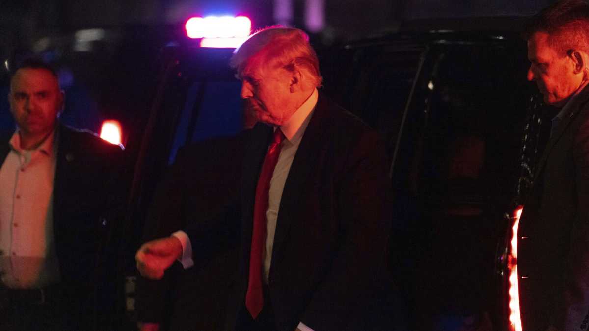 Immagine di L'Fbi a casa di Trump cercava documenti sulle armi nucleari, dice il Washington Post