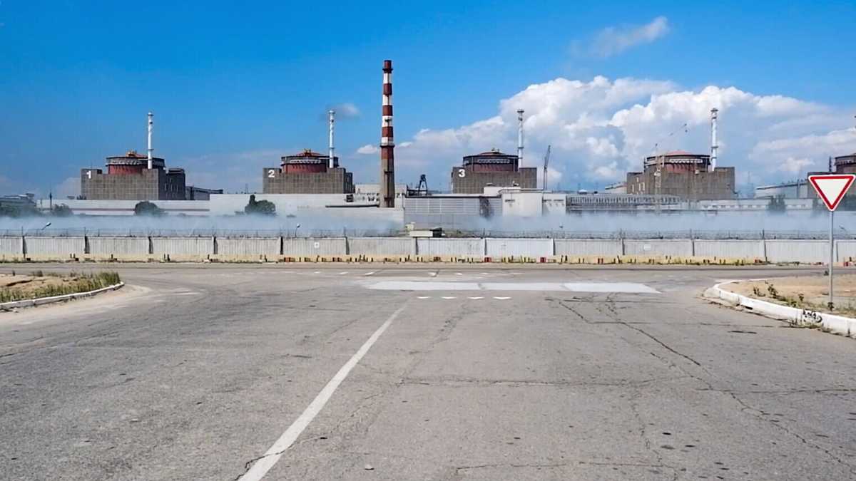 Immagine di La guerra attorno alla centrale di Zaporizhzhia fa paura, ma non c’è un “rischio Chernobyl”