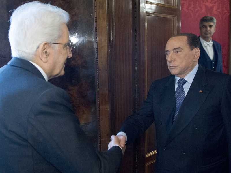"Le parole di Berlusconi indeboliscono Mattarella". Parlano i costituzionalisti